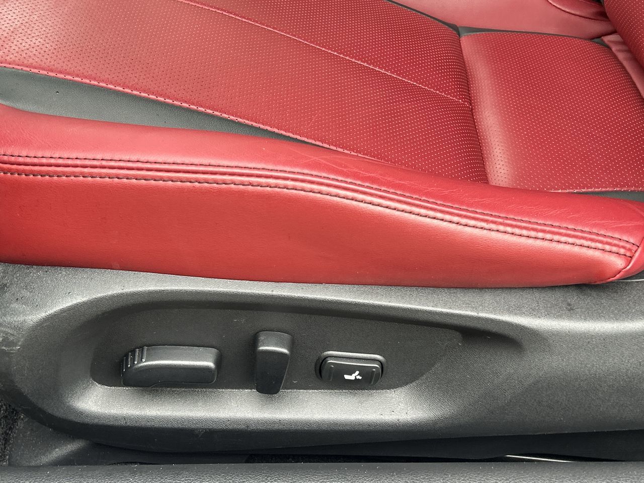 2021 Infiniti Q60 in Mississauga, Ontario