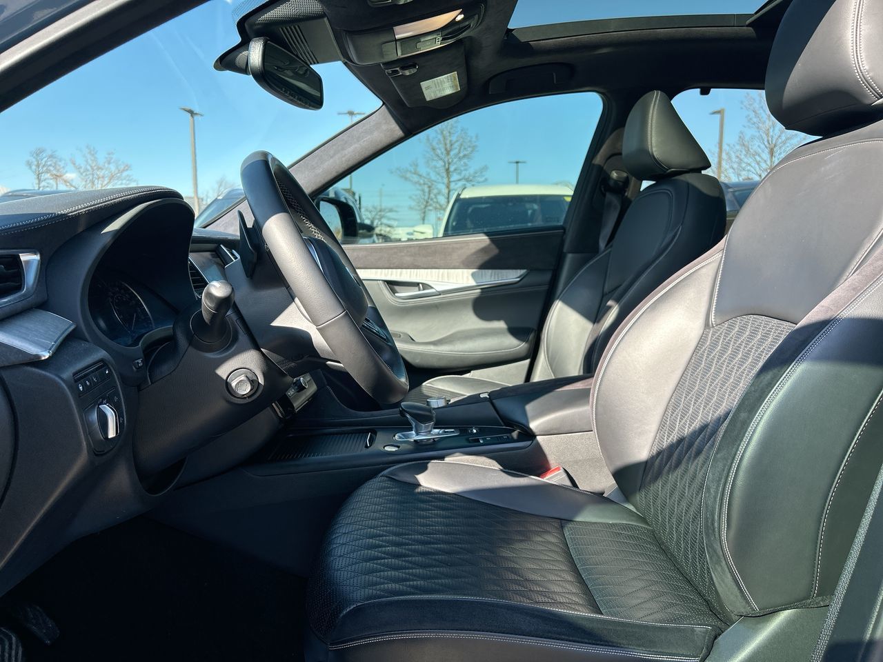 2022 Infiniti QX50 in Mississauga, Ontario