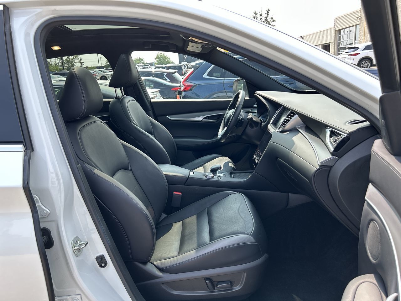 Infiniti QX50  2022 à Mississauga, Ontario