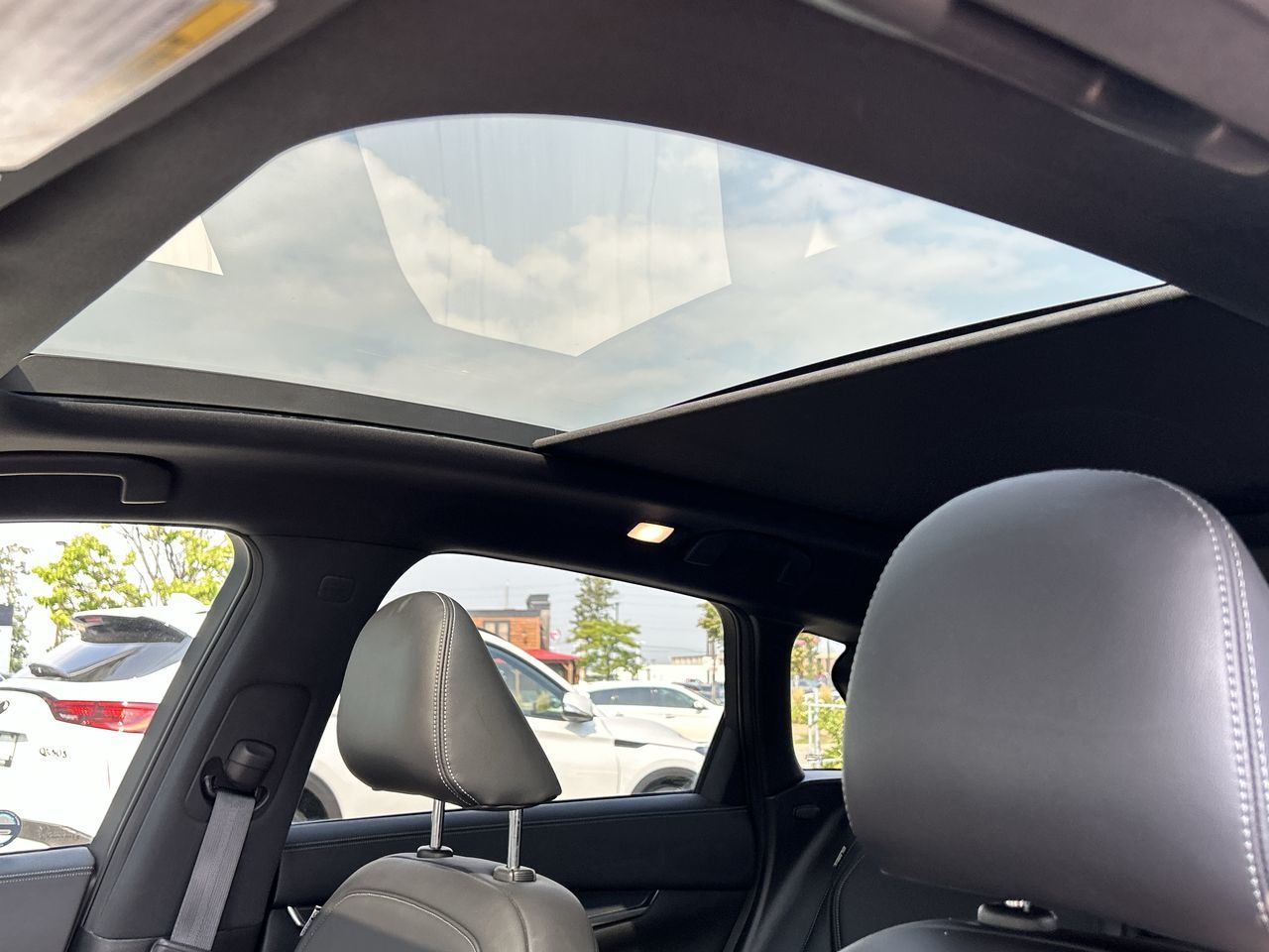 Infiniti QX50  2023 à Mississauga, Ontario