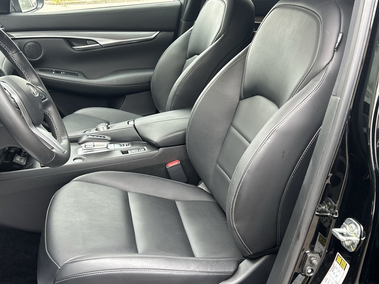 2023 Infiniti QX50 in Mississauga, Ontario