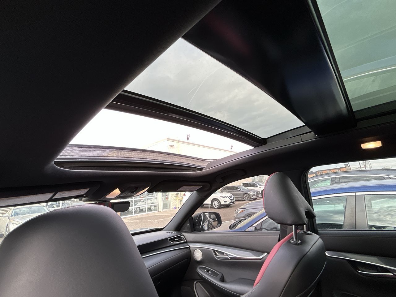 Infiniti QX50  2023 à Mississauga, Ontario