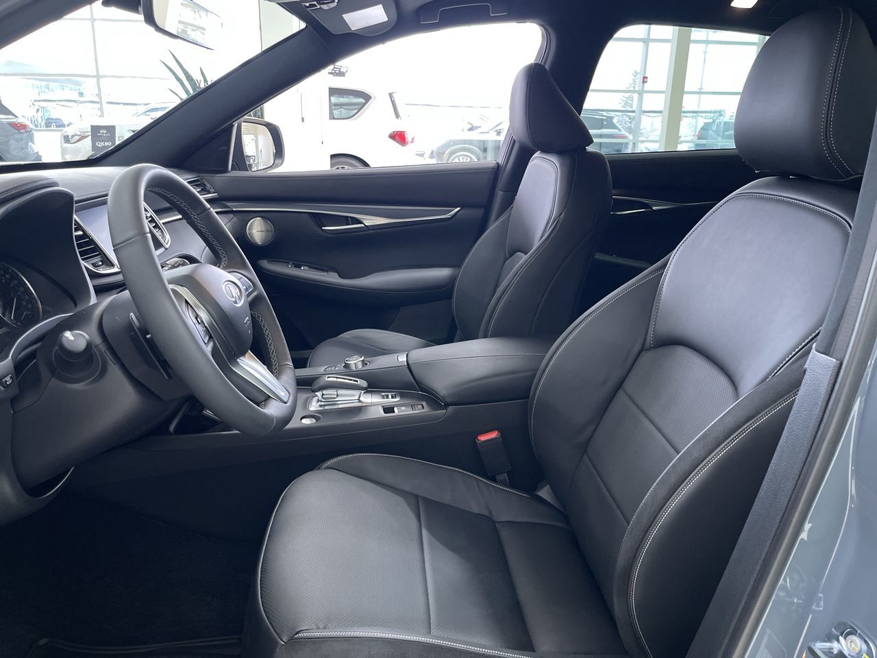 2025 Infiniti QX50 in Mississauga, Ontario