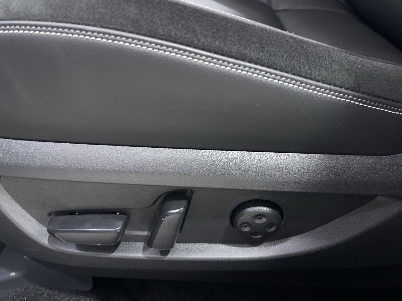 2025 Infiniti QX50 in Mississauga, Ontario