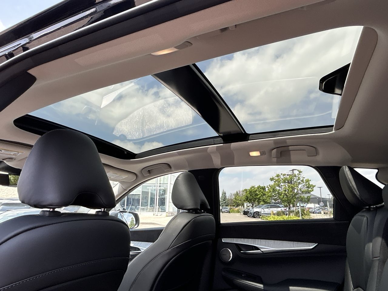2025 Infiniti QX50 in Mississauga, Ontario