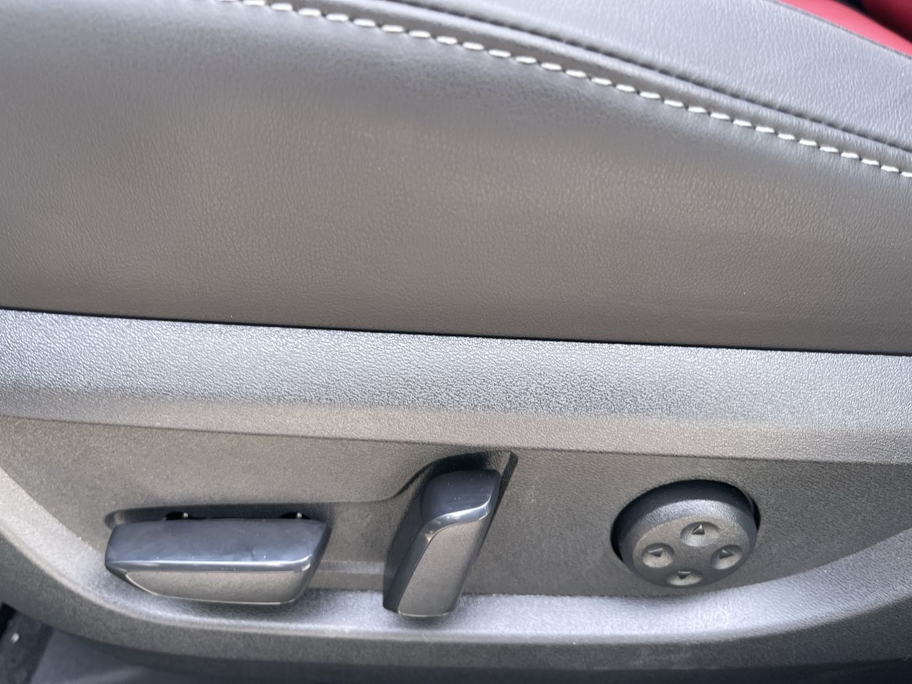 2025 Infiniti QX50 in Mississauga, Ontario