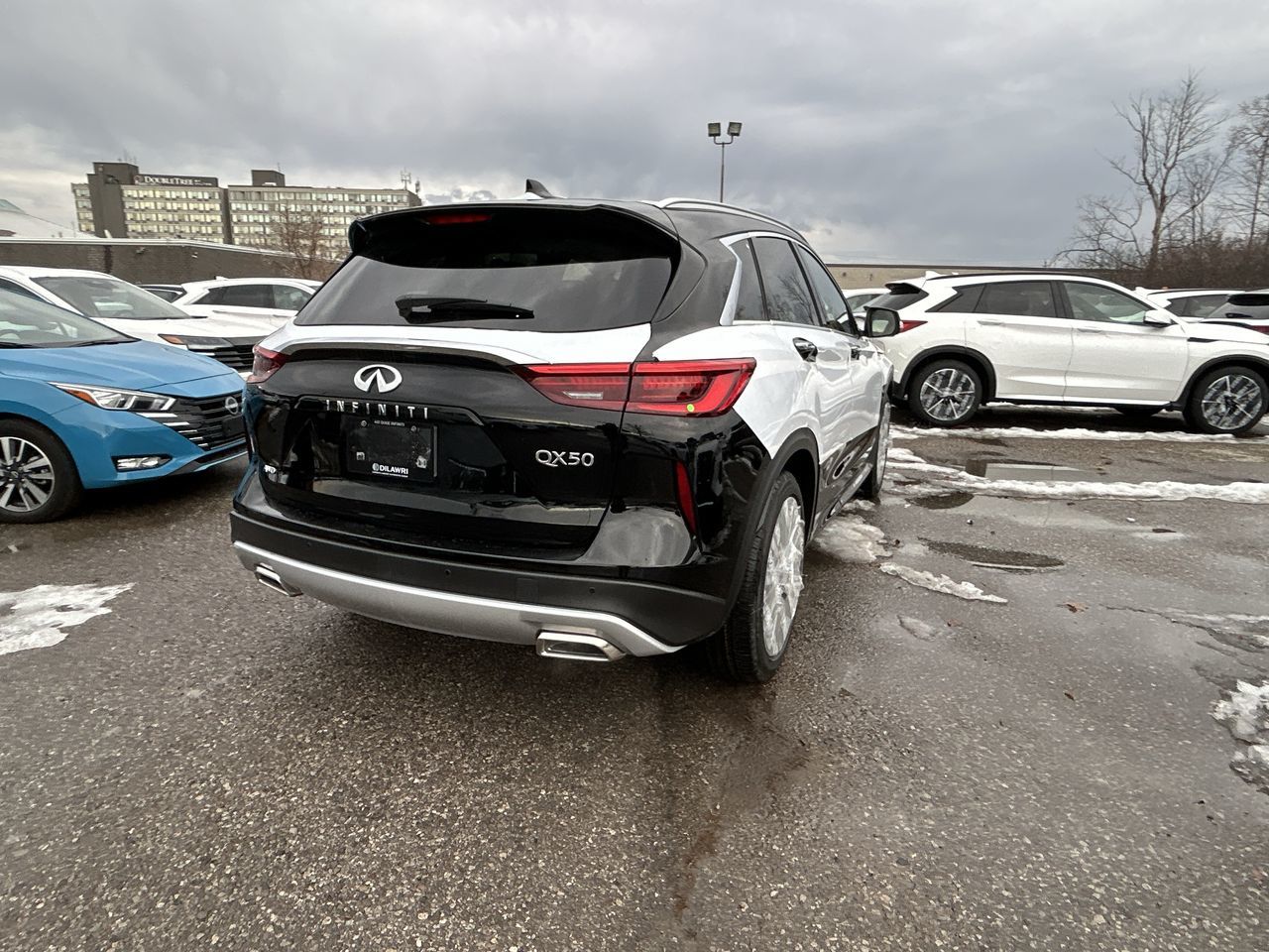 2025 Infiniti QX50 in Mississauga, Ontario