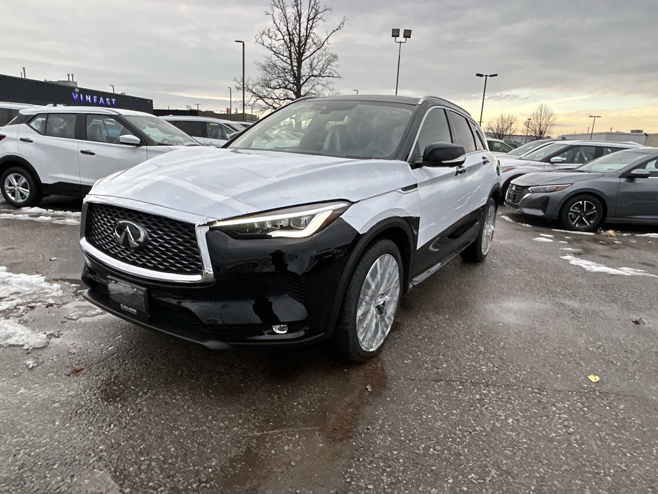 2025 Infiniti QX50 in Mississauga, Ontario