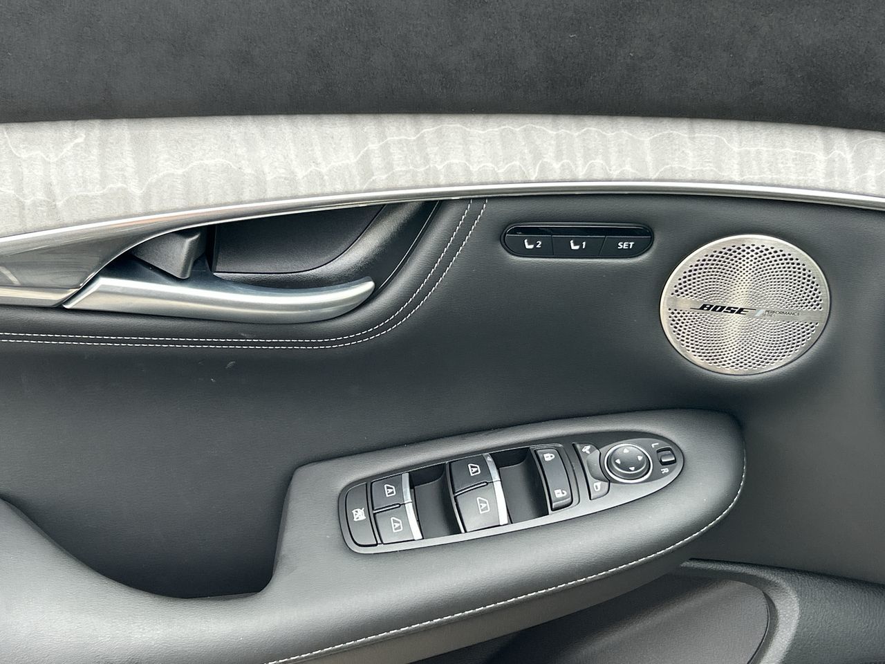 2025 Infiniti QX50 in Mississauga, Ontario