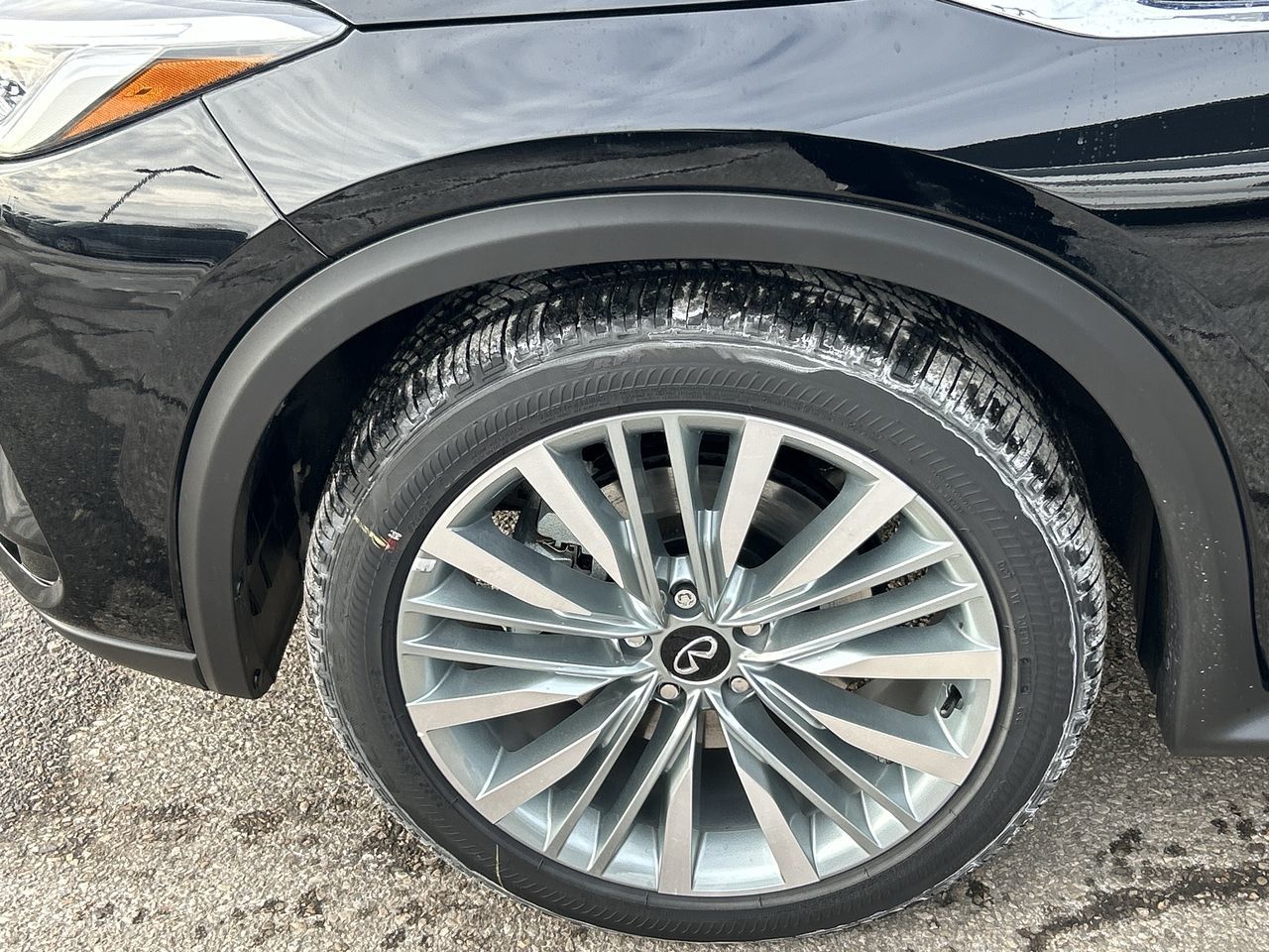 2025 Infiniti QX50 in Mississauga, Ontario