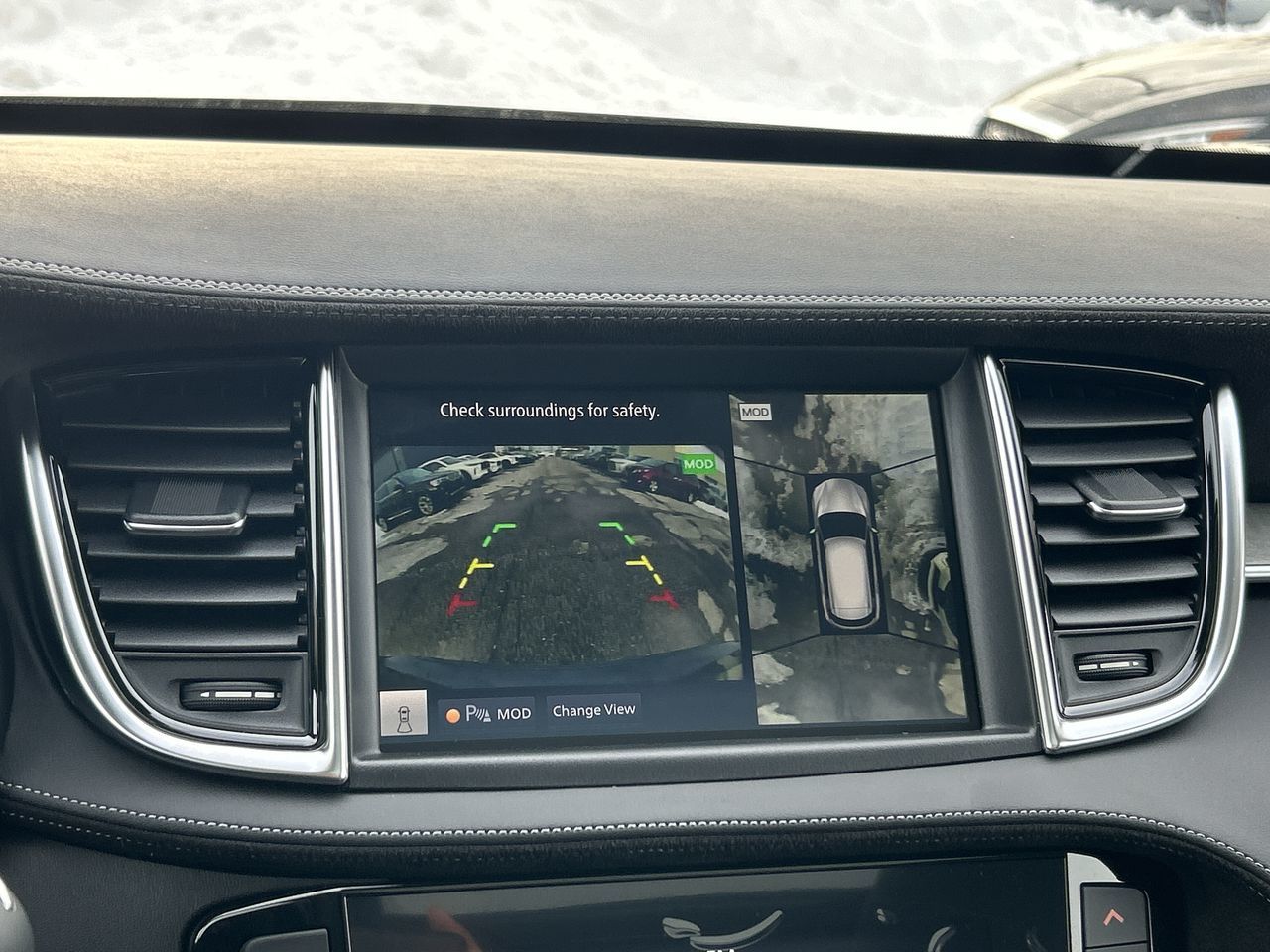 2025 Infiniti QX50 in Mississauga, Ontario