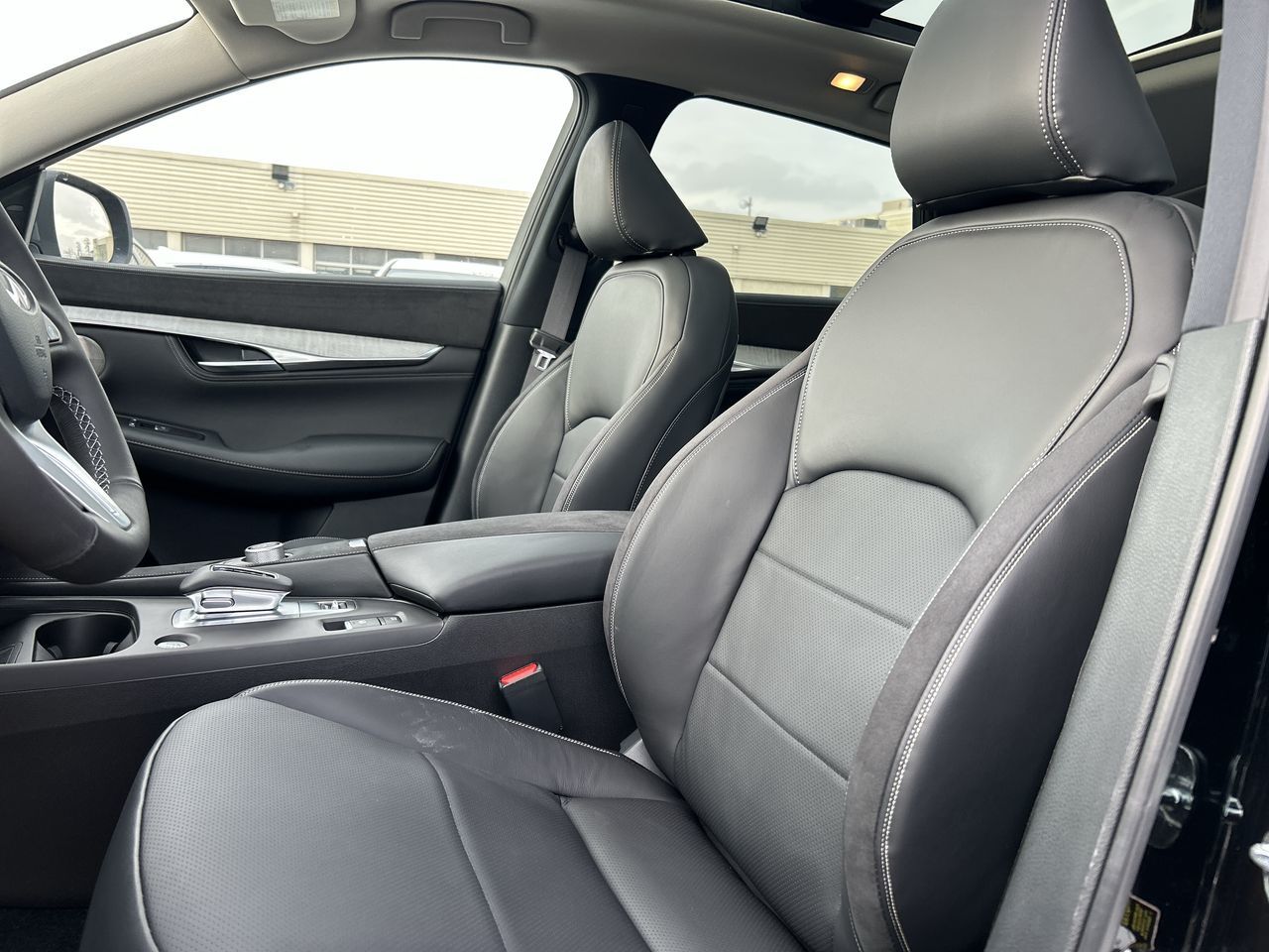 2025 Infiniti QX50 in Mississauga, Ontario