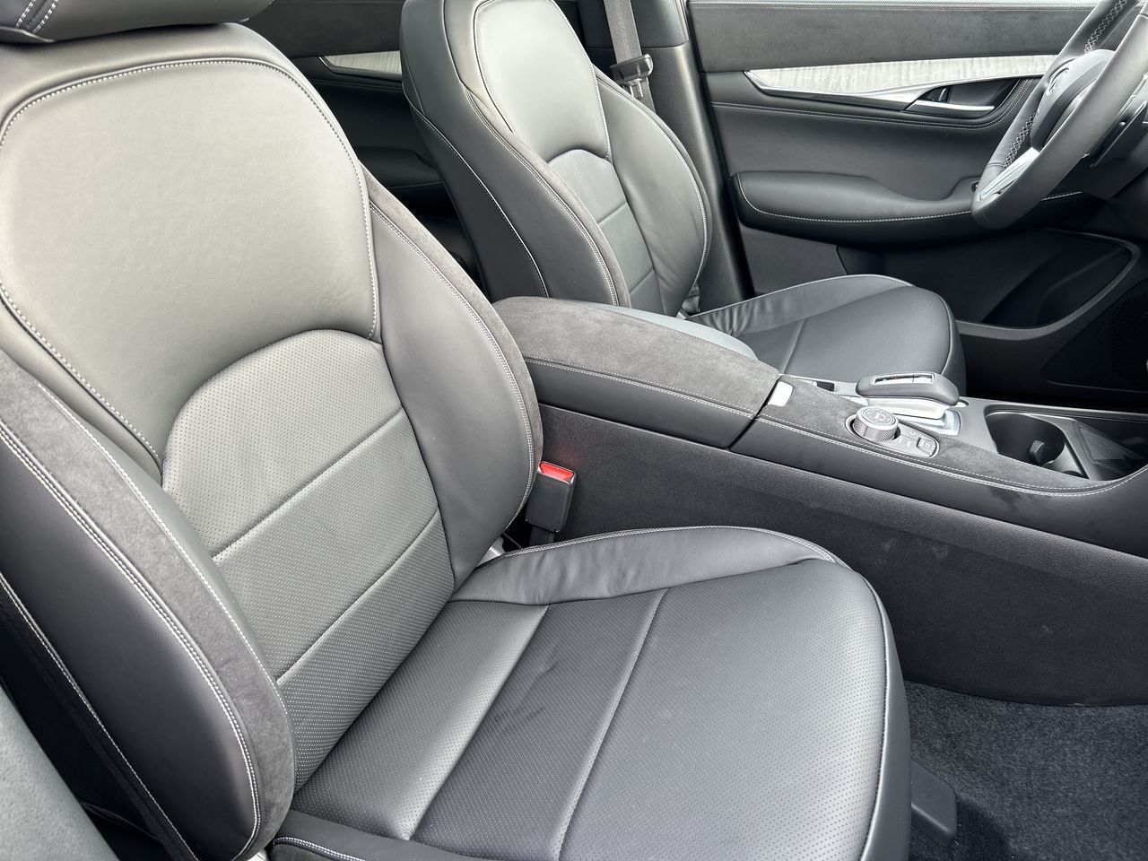 2025 Infiniti QX50 in Mississauga, Ontario