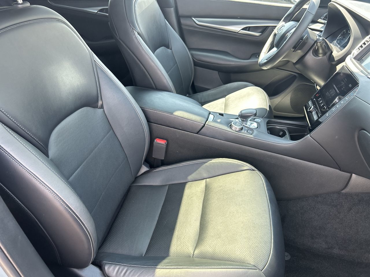 2022 Infiniti QX55 in Mississauga, Ontario