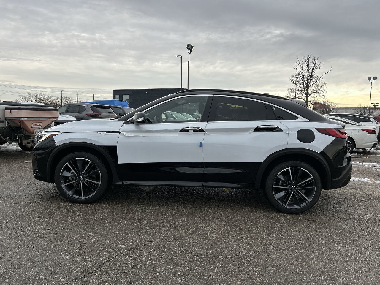2025 Infiniti QX55 in Mississauga, Ontario
