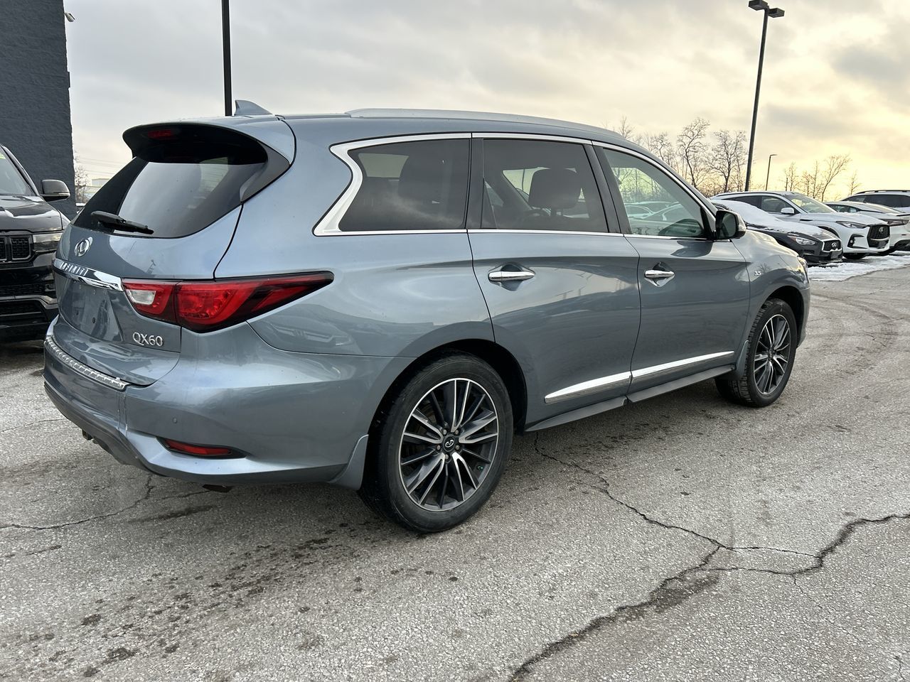 2017 Infiniti QX60