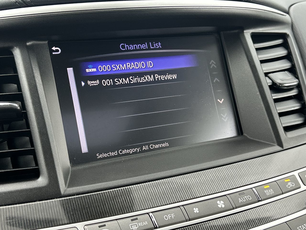 Infiniti QX60  2018 à Mississauga, Ontario