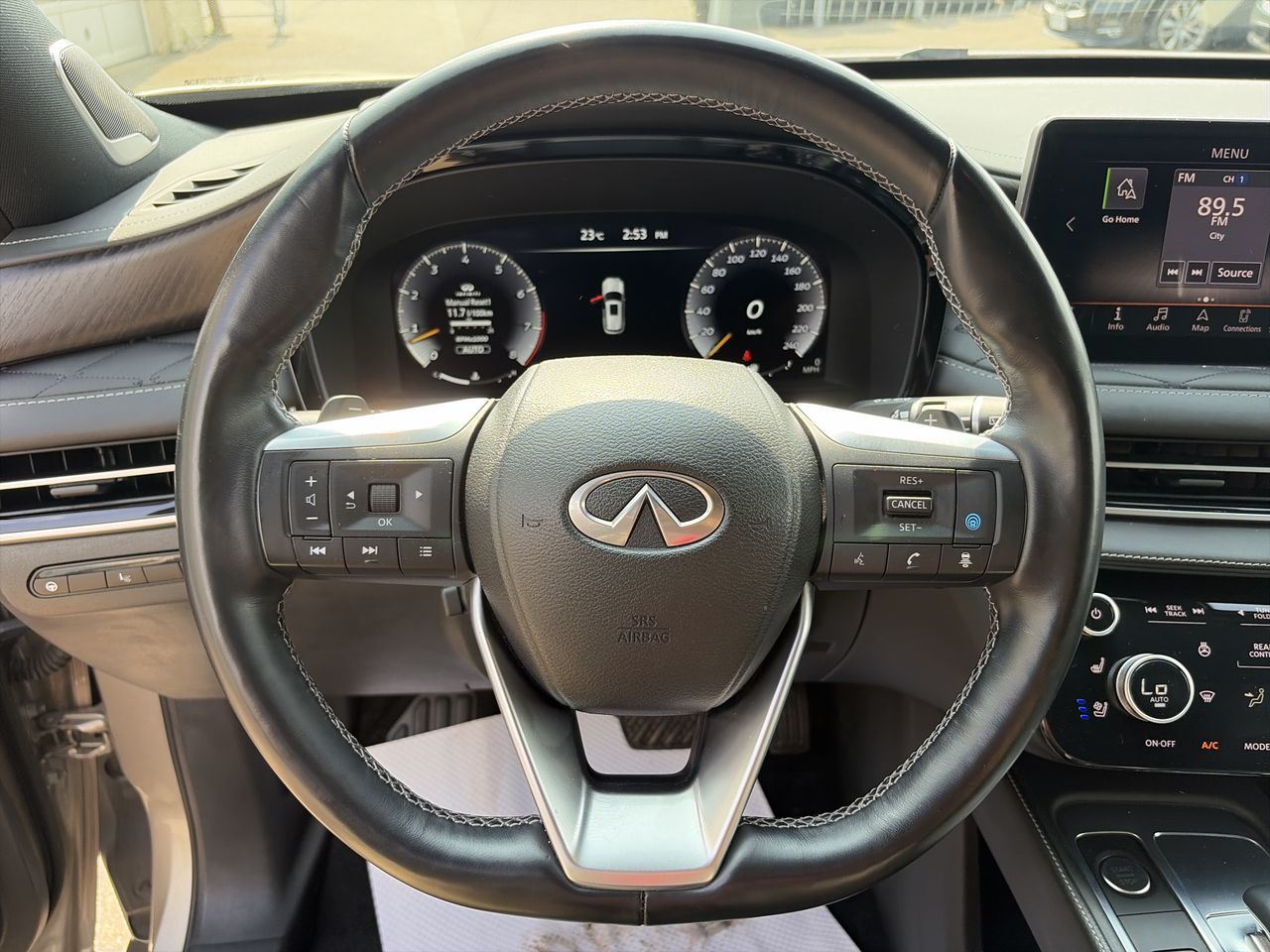 Infiniti QX60  2022 à Mississauga, Ontario