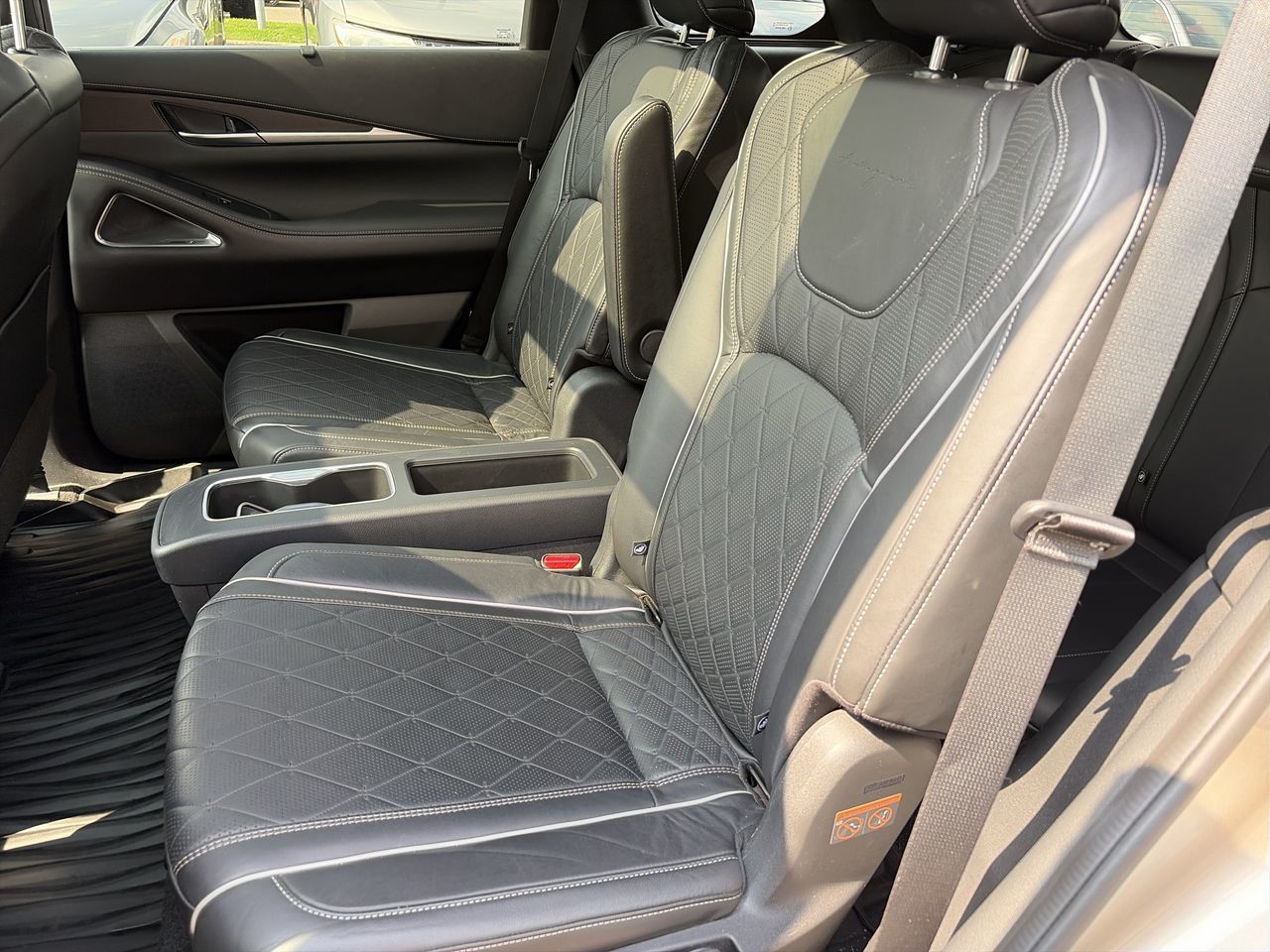 Infiniti QX60  2022 à Mississauga, Ontario