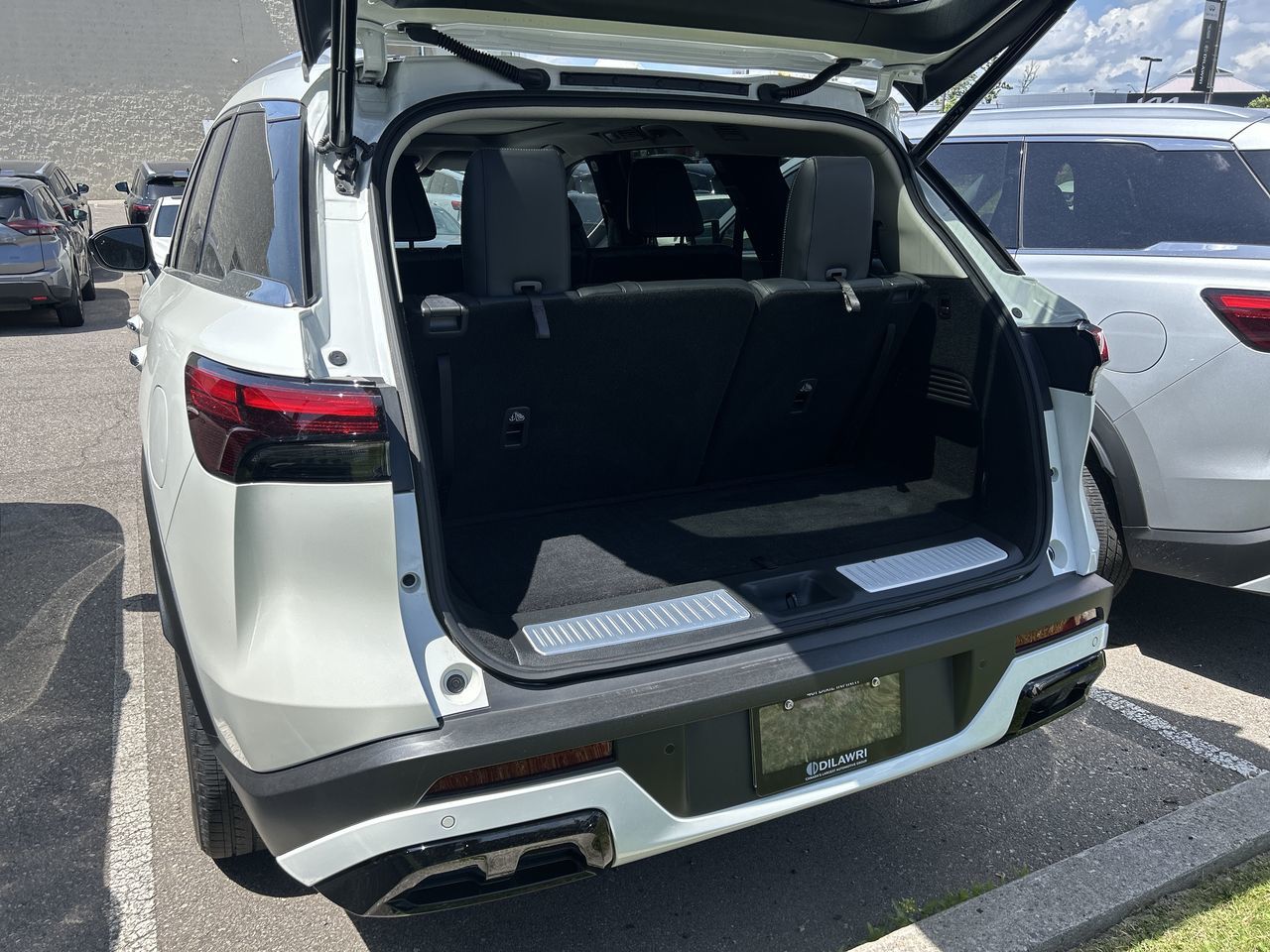 2023 Infiniti QX60 in Mississauga, Ontario