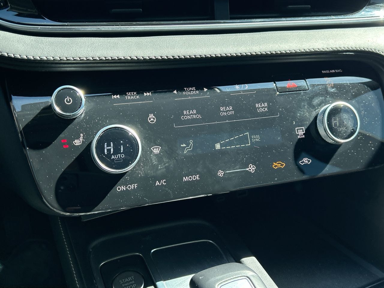 2023 Infiniti QX60 in Mississauga, Ontario
