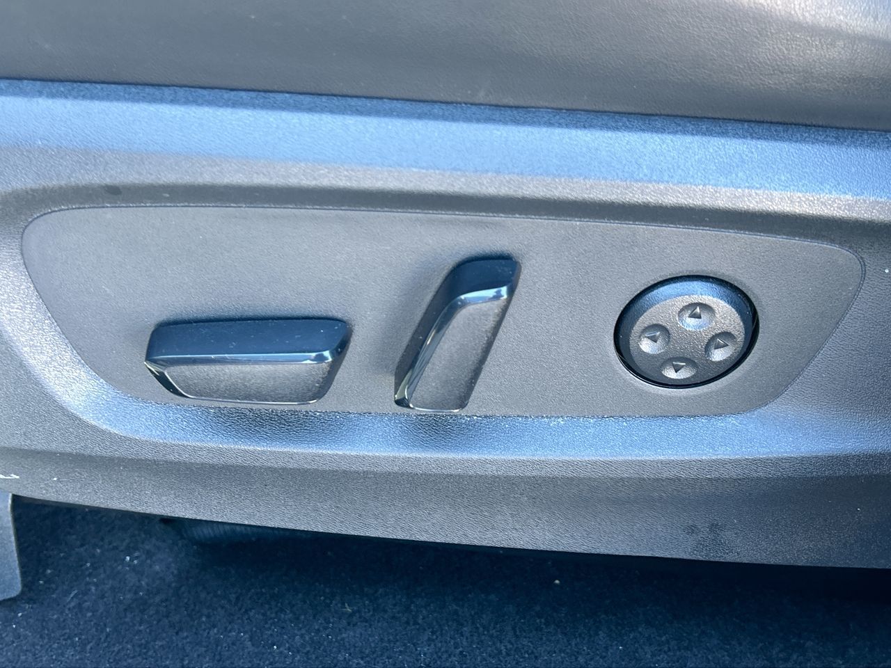 2023 Infiniti QX60 in Mississauga, Ontario