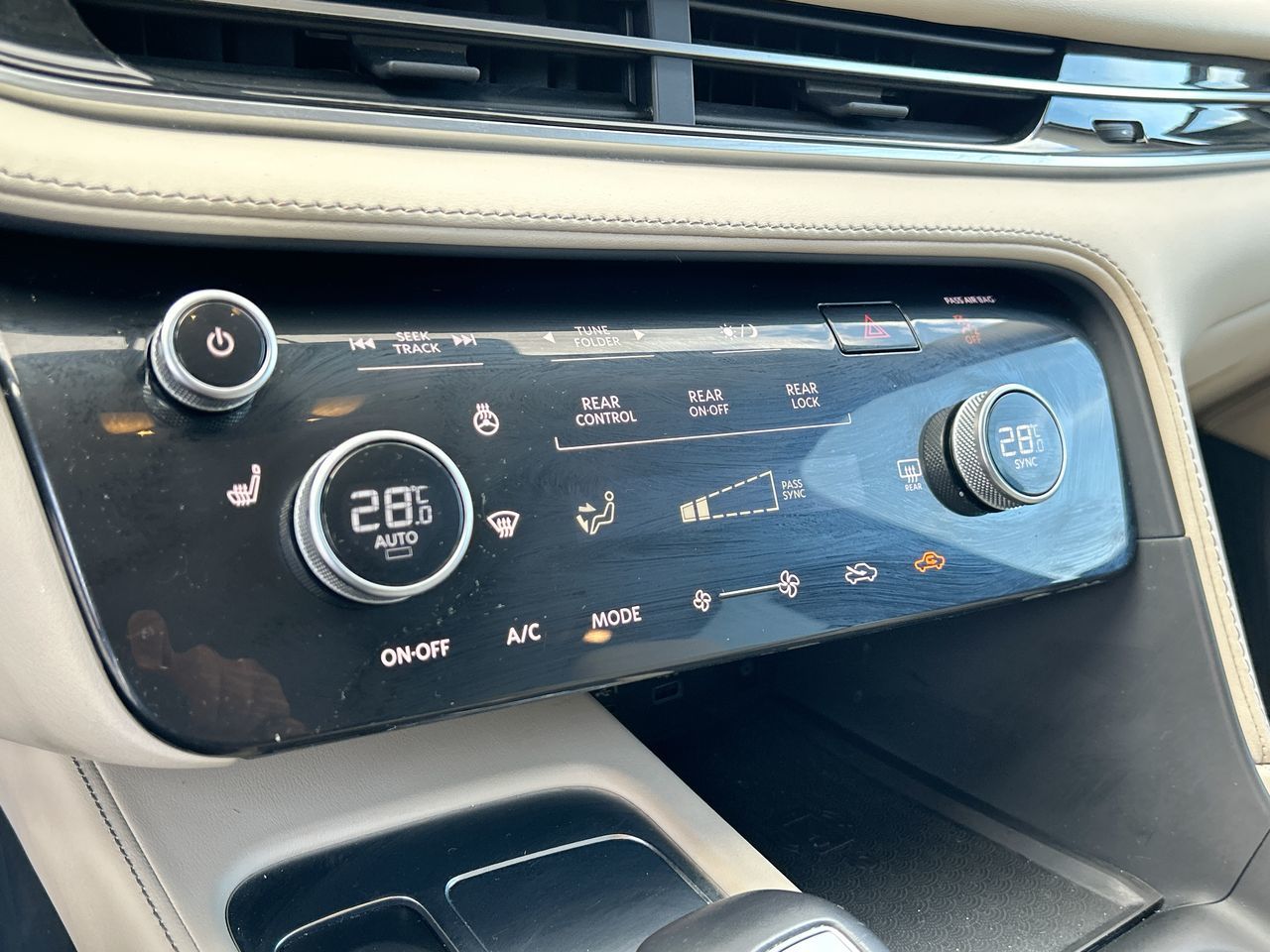 2023 Infiniti QX60 in Mississauga, Ontario