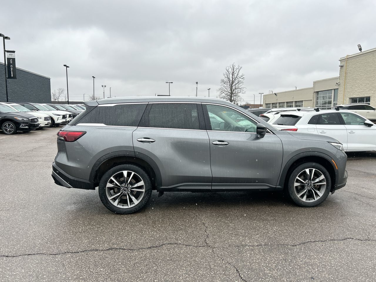2023 Infiniti QX60 in Mississauga, Ontario