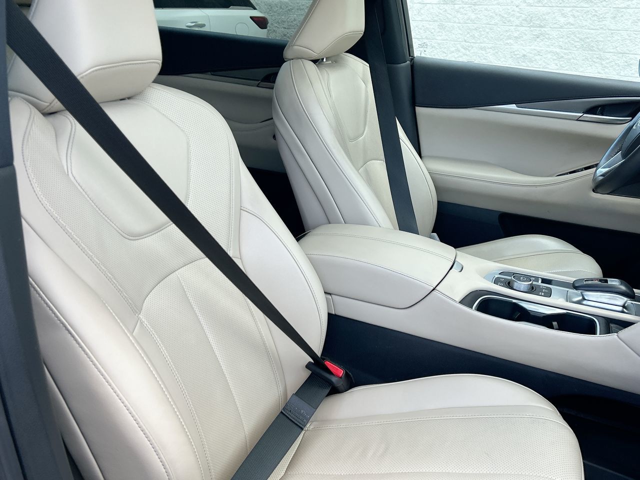 2023 Infiniti QX60 in Mississauga, Ontario