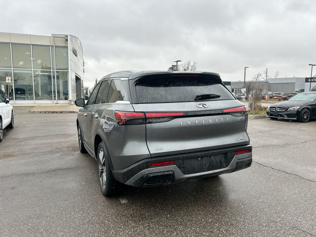 2023 Infiniti QX60 in Mississauga, Ontario