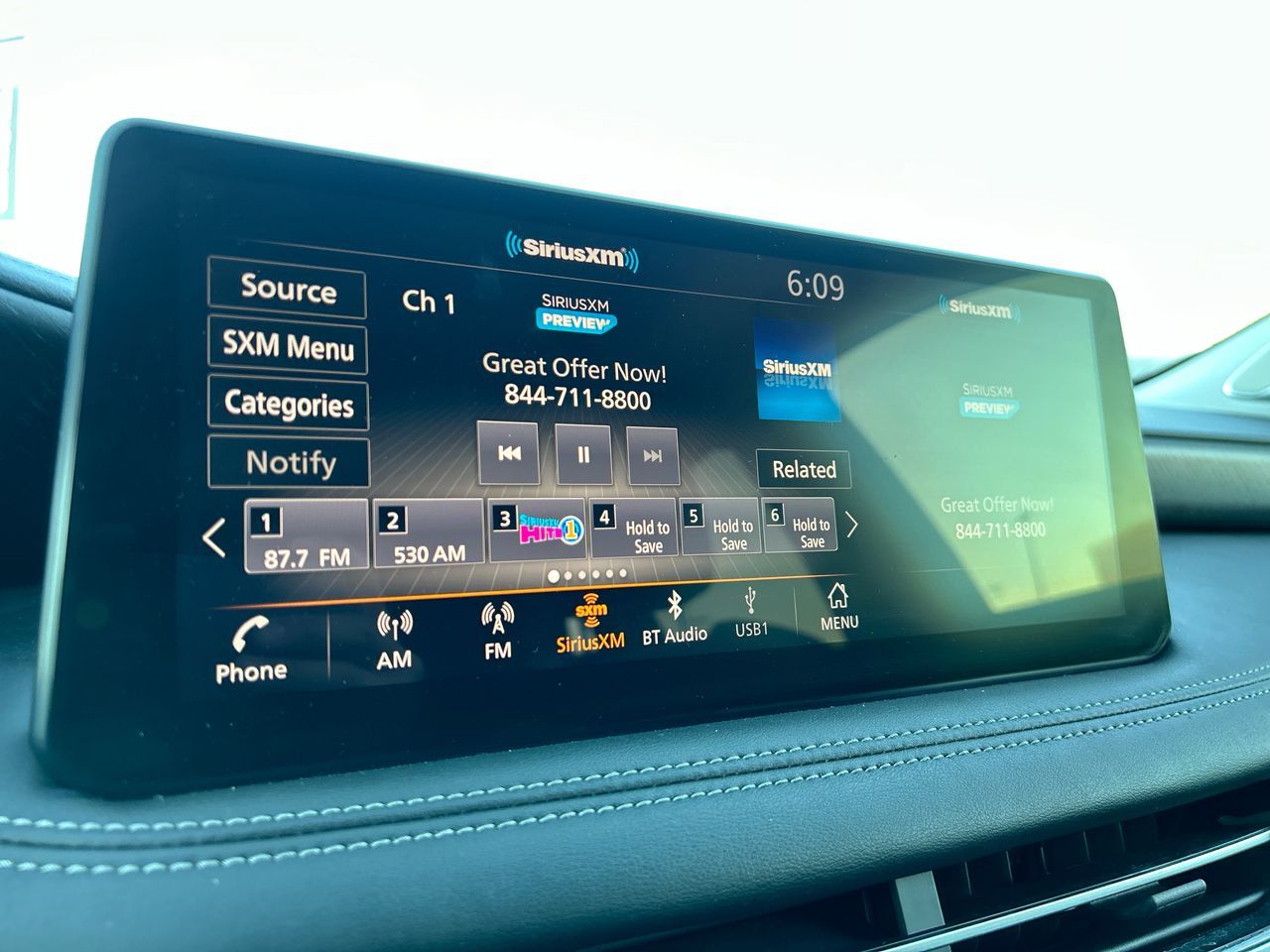 2023 Infiniti QX60 in Mississauga, Ontario