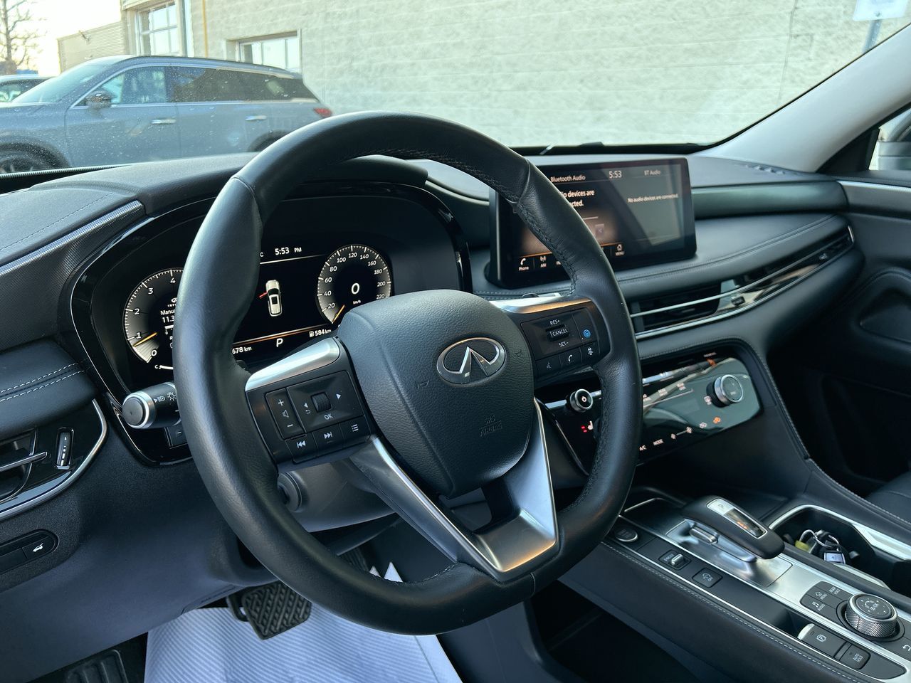 2023 Infiniti QX60 in Mississauga, Ontario