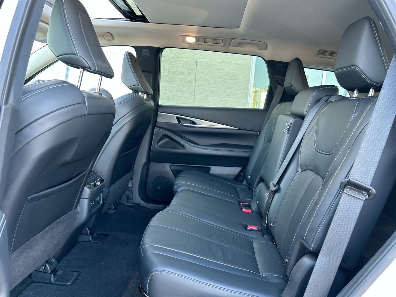 2023 Infiniti QX60 in Mississauga, Ontario