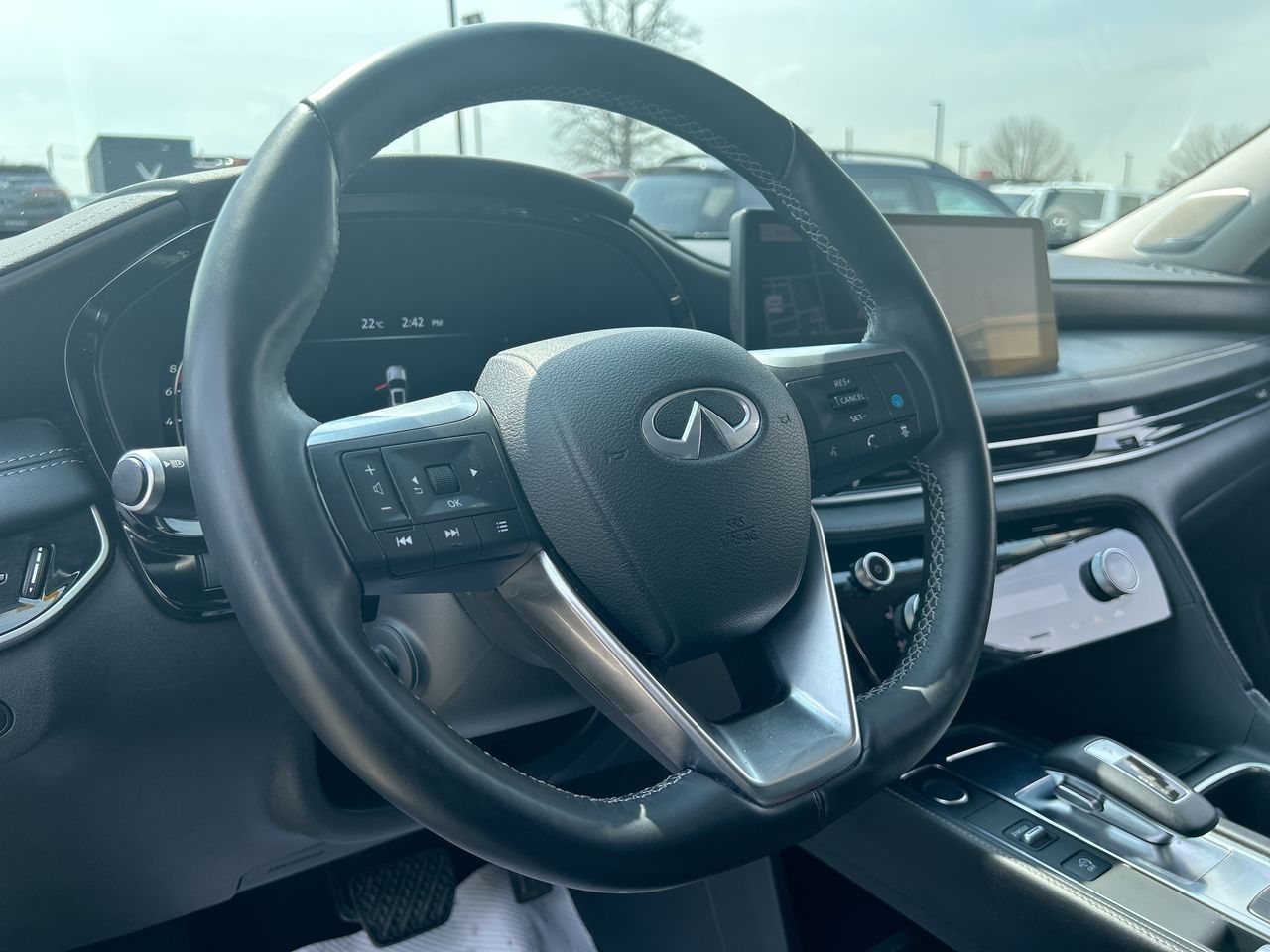 2023 Infiniti QX60 in Mississauga, Ontario