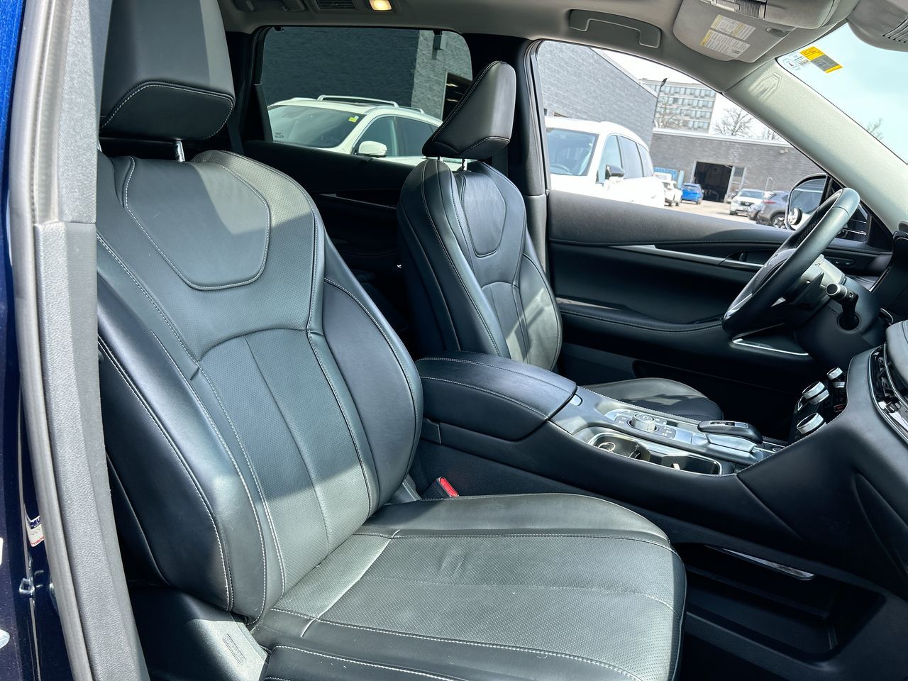 2023 Infiniti QX60 in Mississauga, Ontario