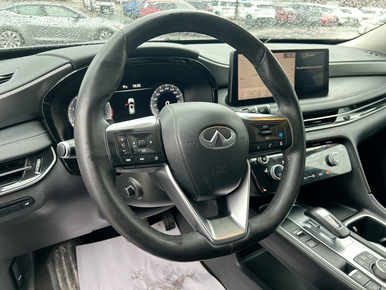 2023 Infiniti QX60 in Mississauga, Ontario