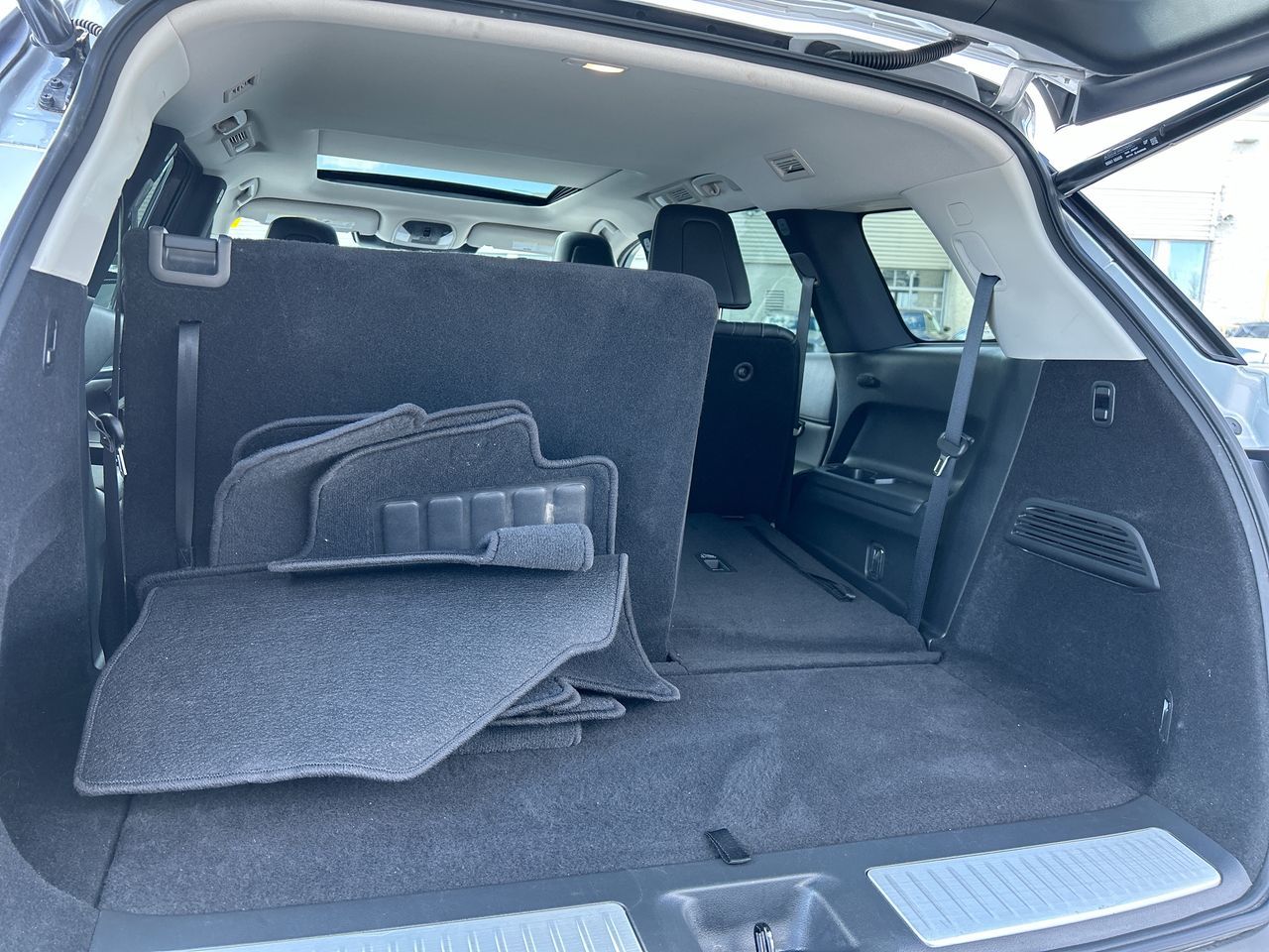 2023 Infiniti QX60 in Mississauga, Ontario