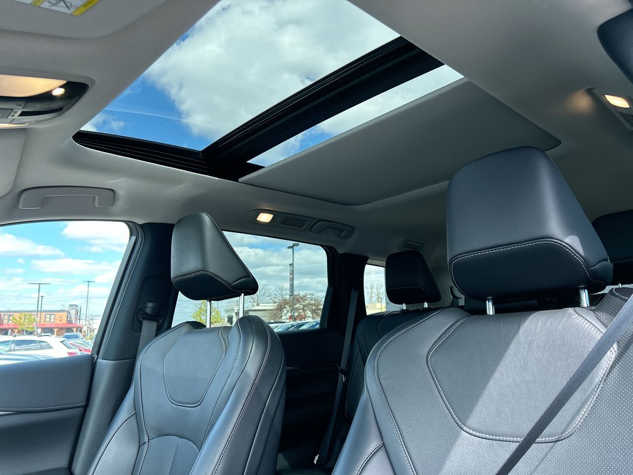 2023 Infiniti QX60 in Mississauga, Ontario