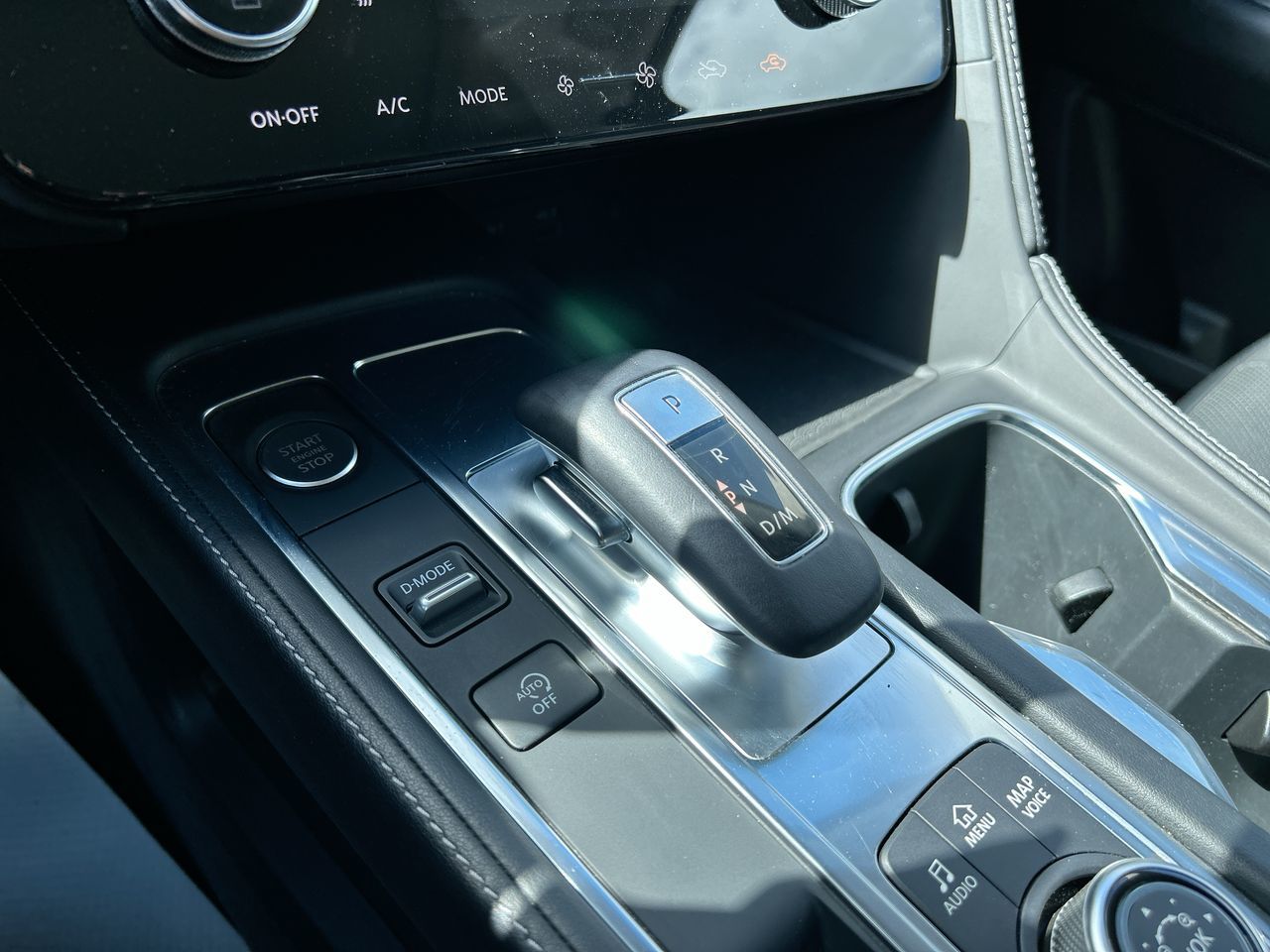 2023 Infiniti QX60 in Mississauga, Ontario