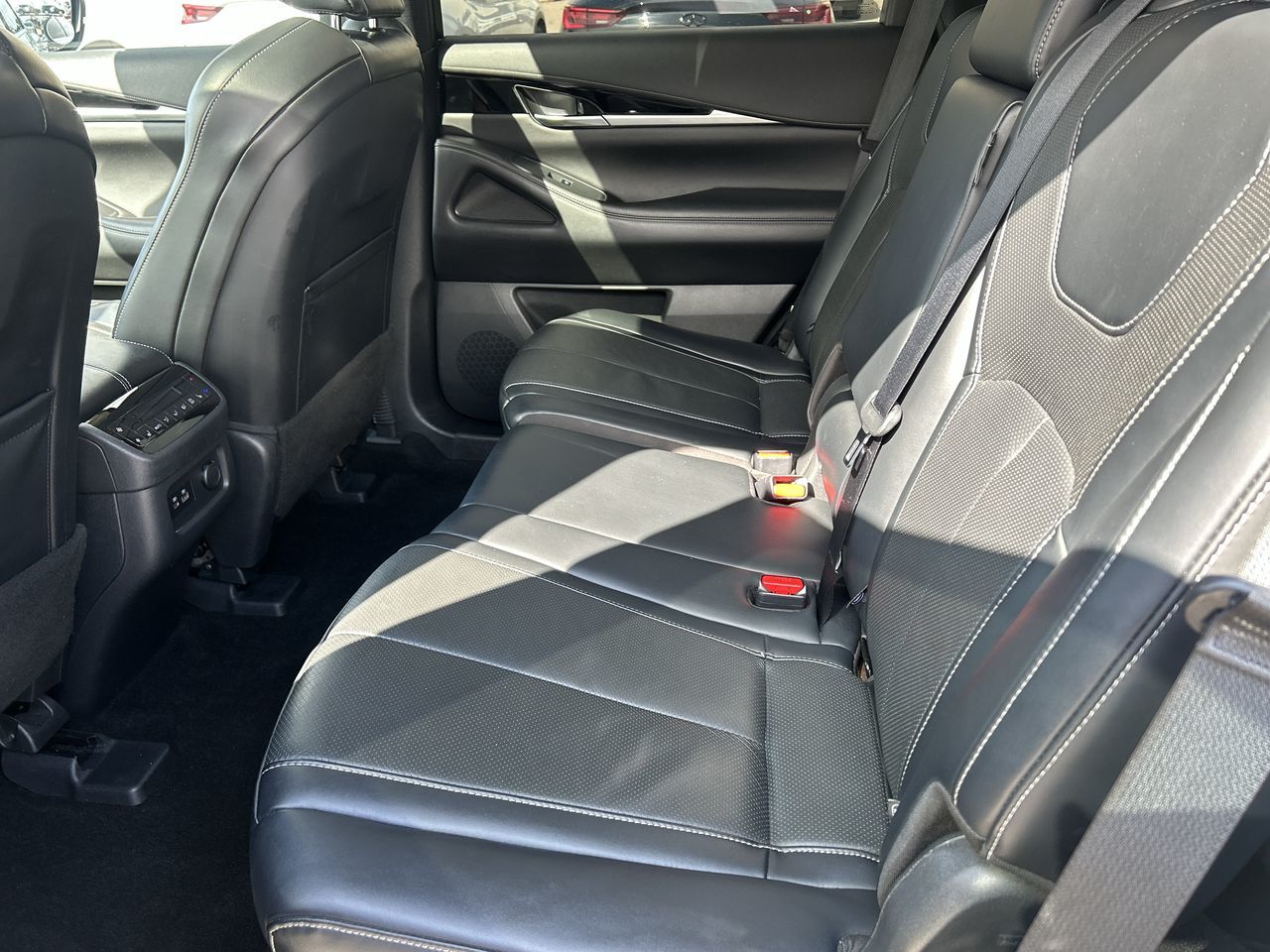 2023 Infiniti QX60 in Mississauga, Ontario