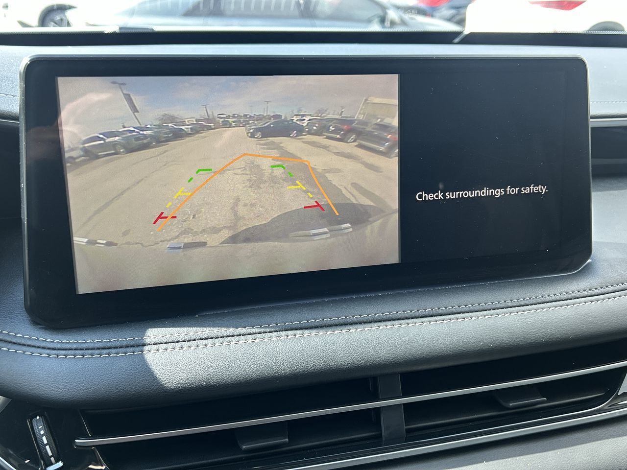 2023 Infiniti QX60 in Mississauga, Ontario