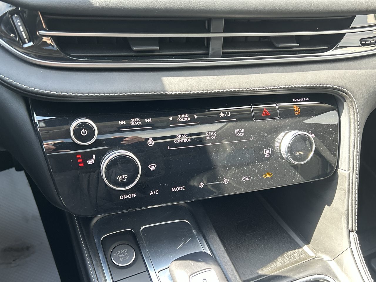 2023 Infiniti QX60 in Mississauga, Ontario