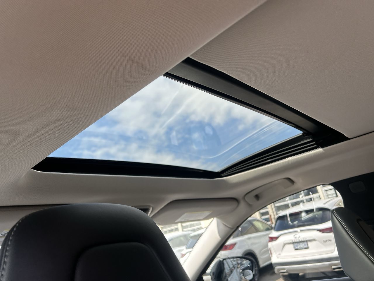 2023 Infiniti QX60 in Mississauga, Ontario