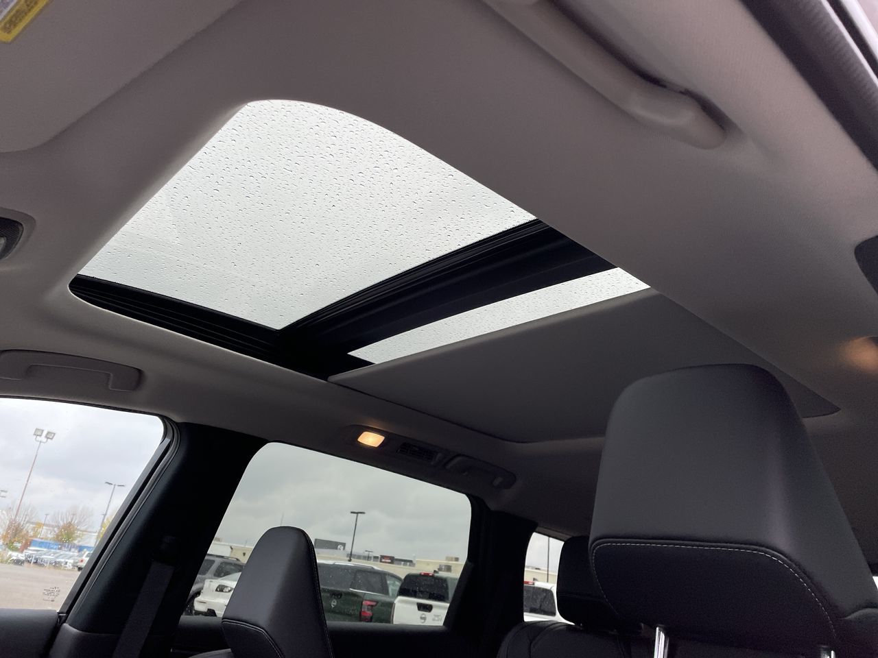 2023 Infiniti QX60 in Mississauga, Ontario