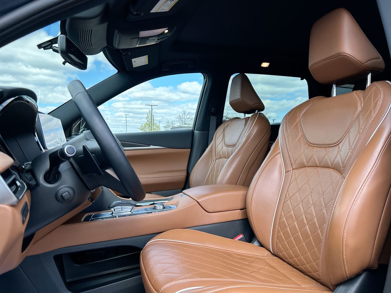 2024 Infiniti QX60 in Mississauga, Ontario
