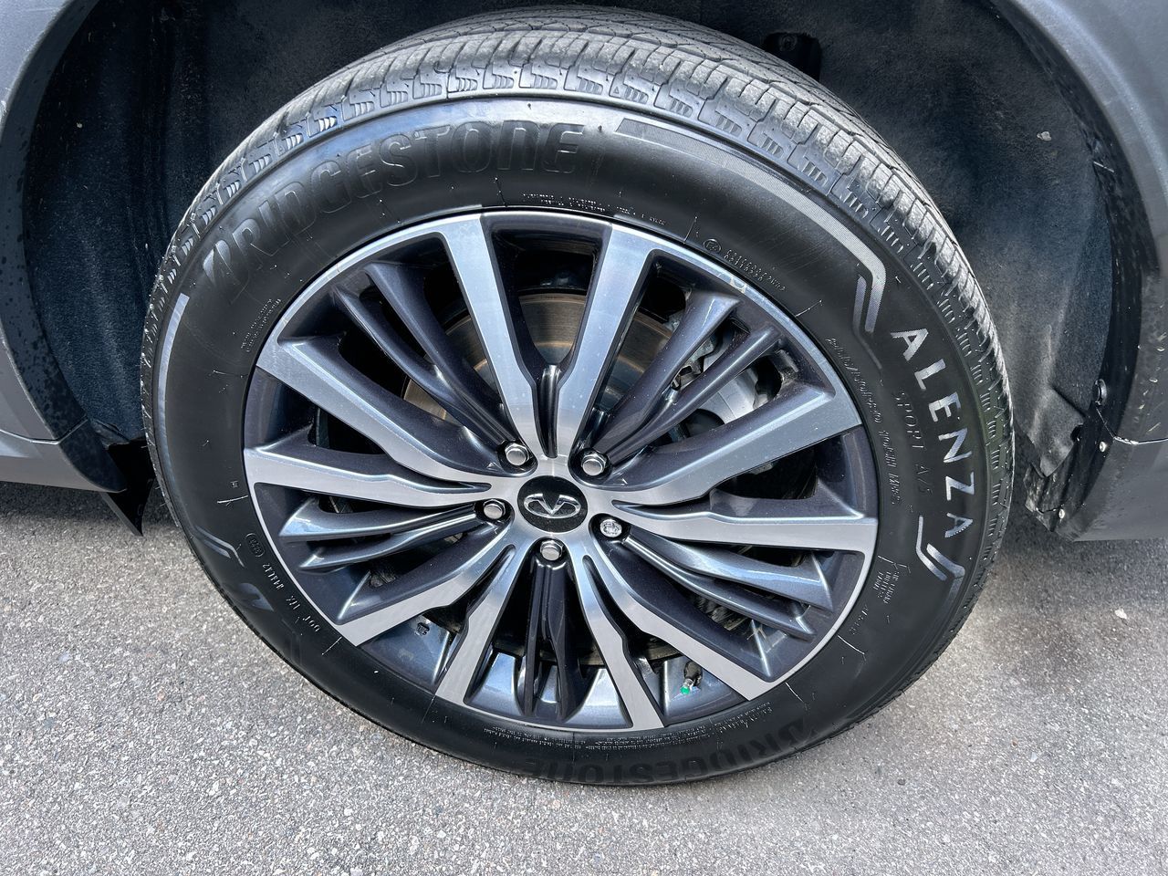 2024 Infiniti QX60 in Mississauga, Ontario