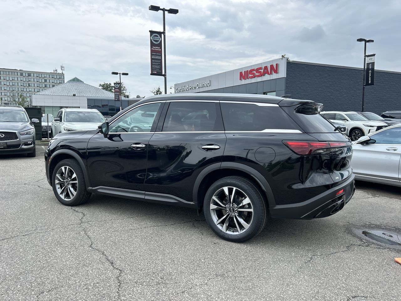 2024 Infiniti QX60 in Mississauga, Ontario