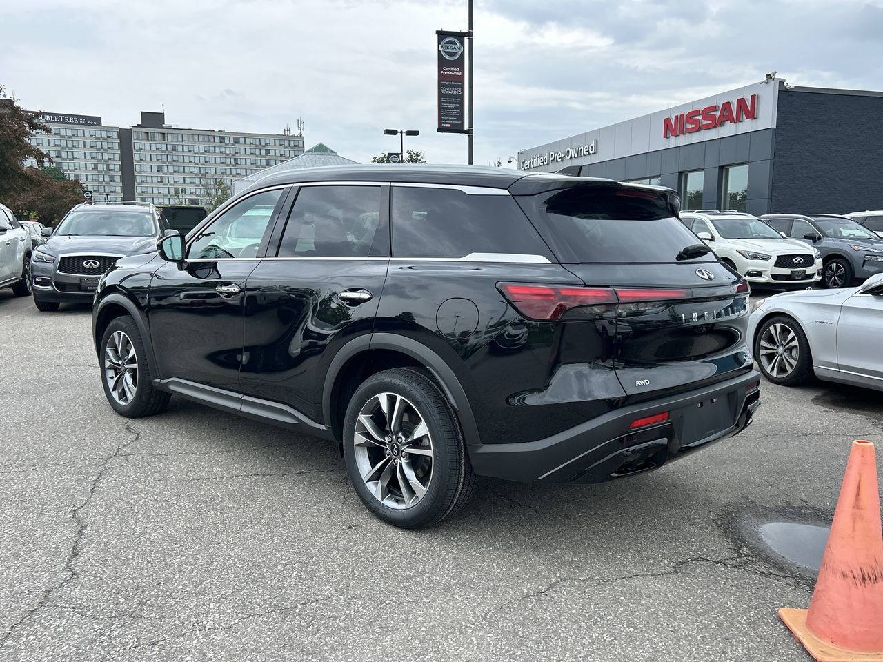 2024 Infiniti QX60 in Mississauga, Ontario