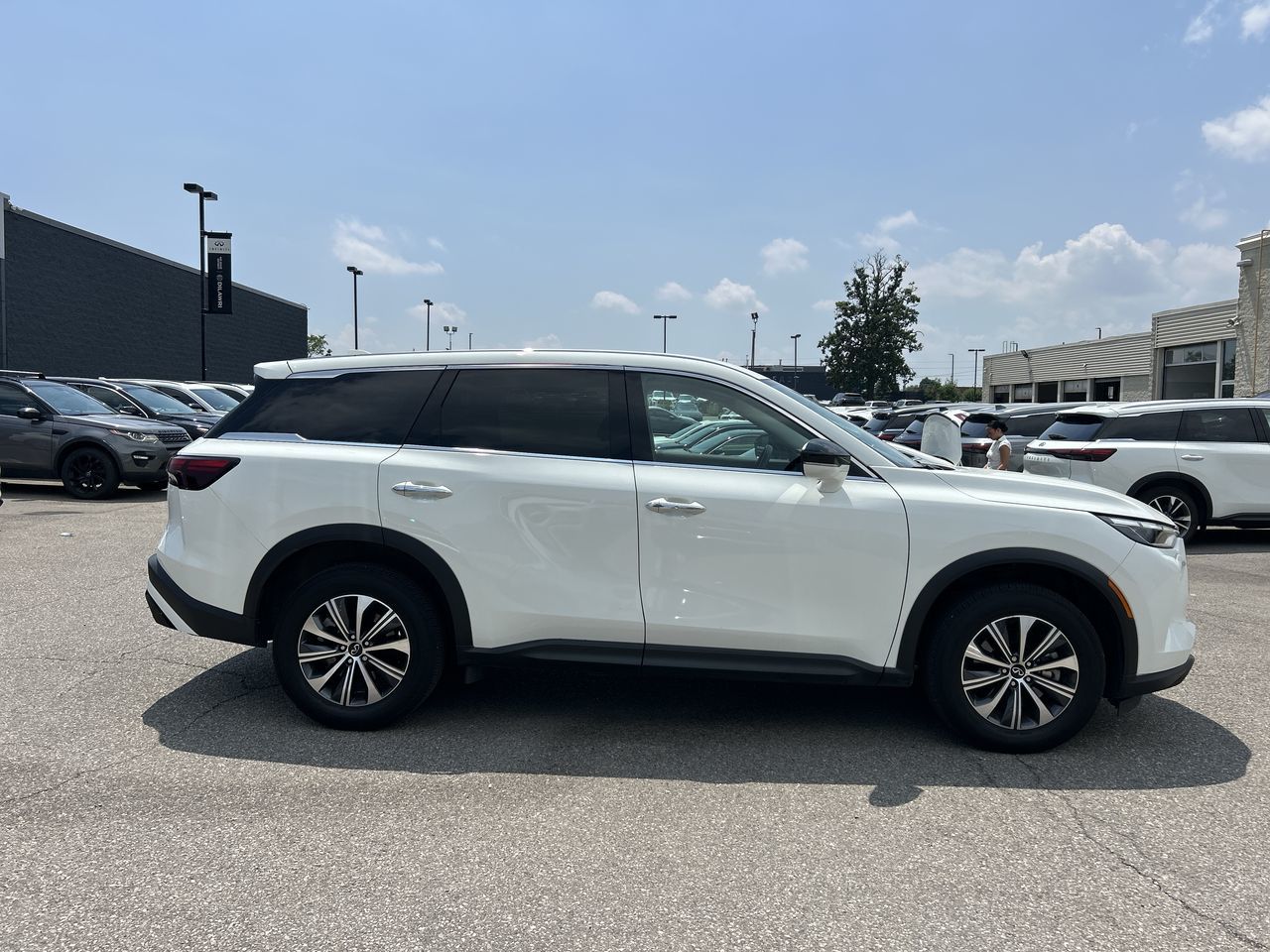 Infiniti QX60  2024 à Mississauga, Ontario