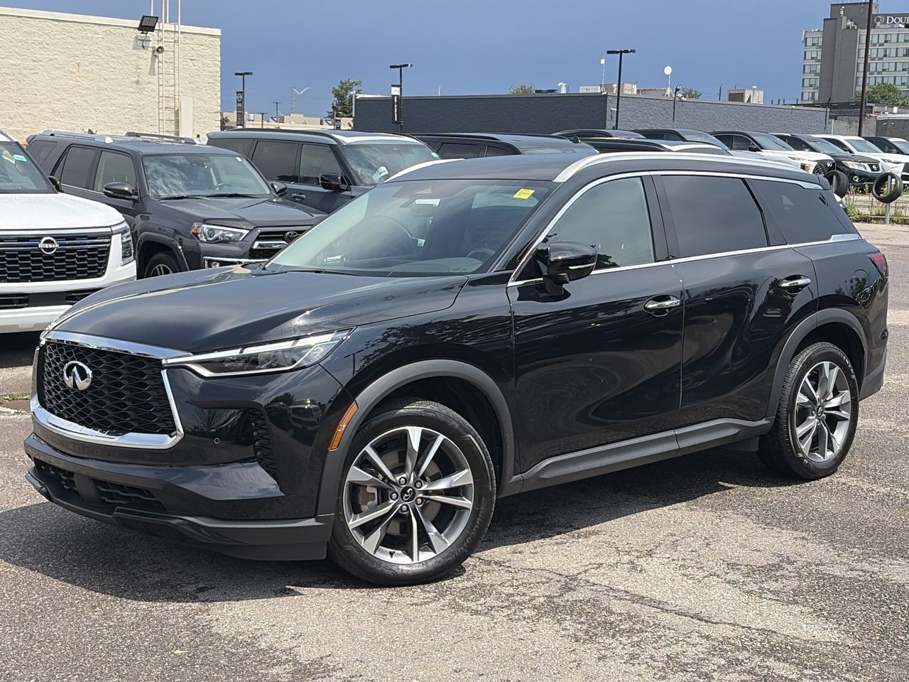 2024 Infiniti QX60 in Mississauga, Ontario